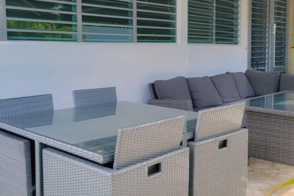 Ocean Motion Rental Casa En La Playa Con Piscina Cerca Yunque Y Vsjuan Loiza Exterior foto